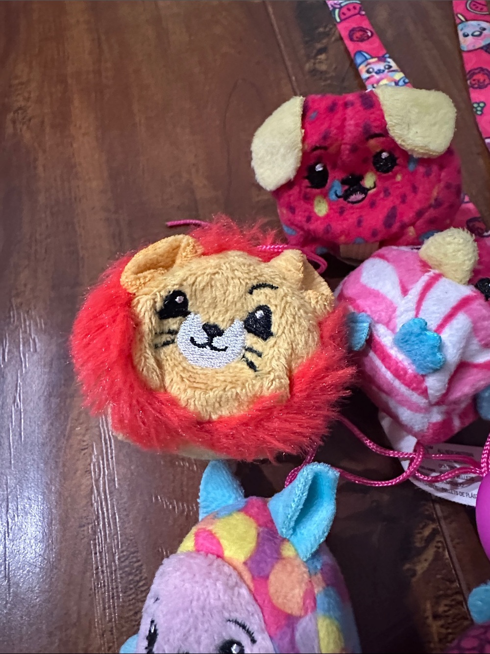 Lot of 8 Pikmi Pops Mini Plush Charms w Lanyard - Picture 9 of 10